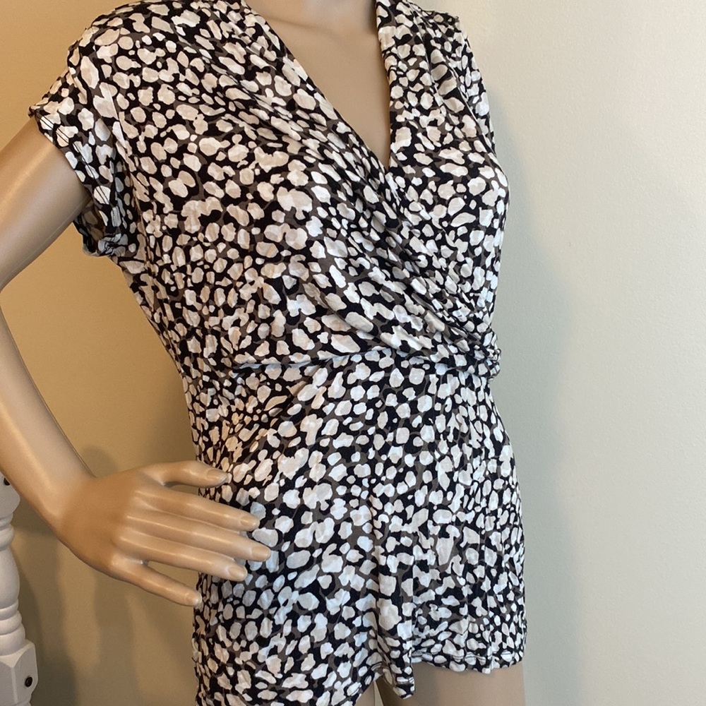 Ann Taylor - Picture 8 of 10